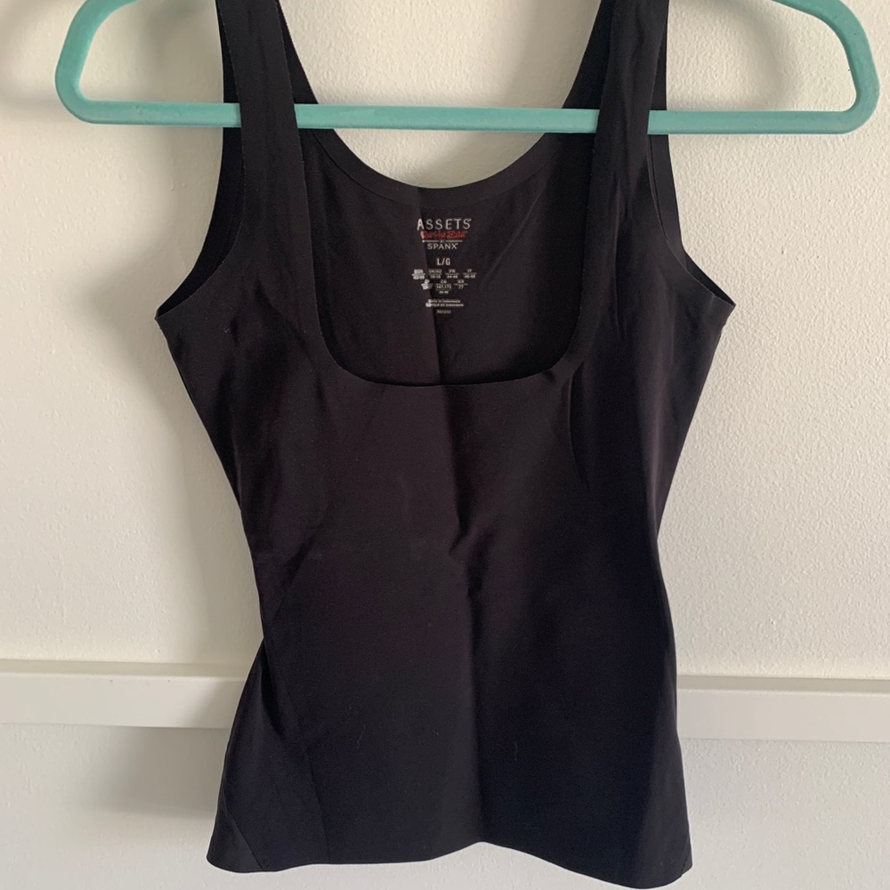ASSETS by SPANX Women's Black Tank Top